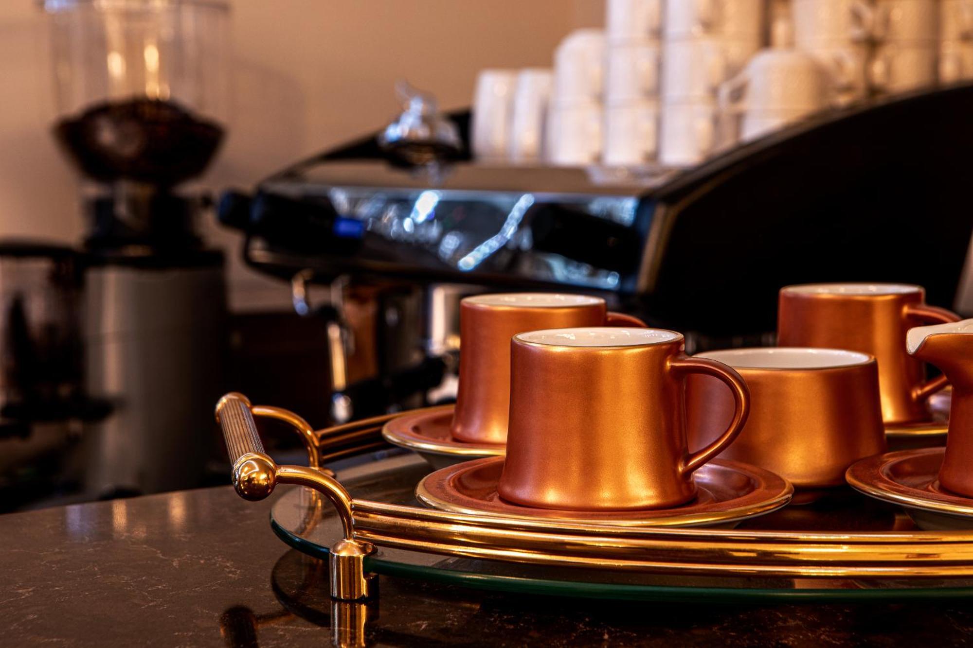Boutique Odyseja & Spa Цехоцинек Екстериор снимка Turkish coffee
